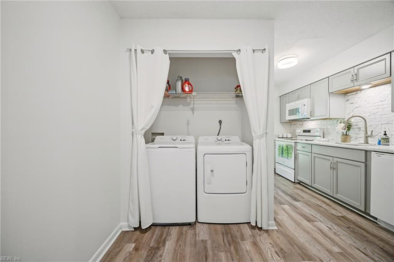 Photo 33 of 35 residential for sale in Norfolk virginia