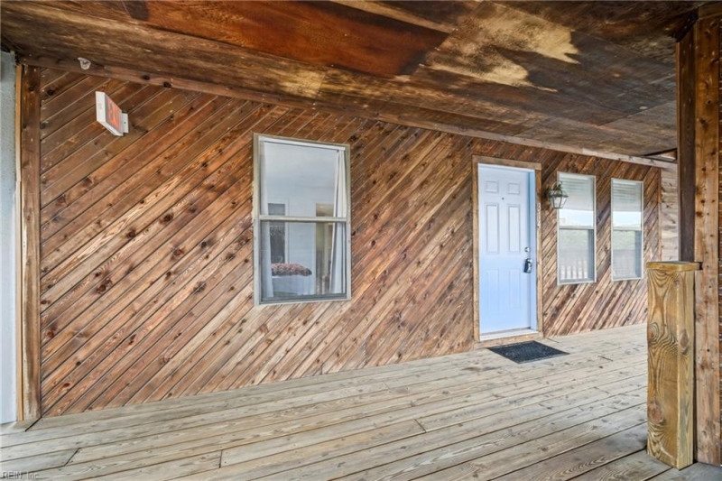 Photo 6 of 35 residential for sale in Norfolk virginia