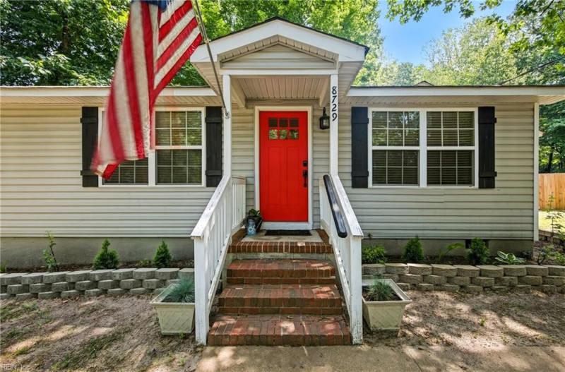 Photo 2 of 32 residential for sale in Gloucester County virginia
