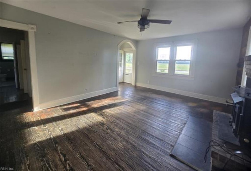 Photo 2 of 24 residential for sale in Northampton County virginia