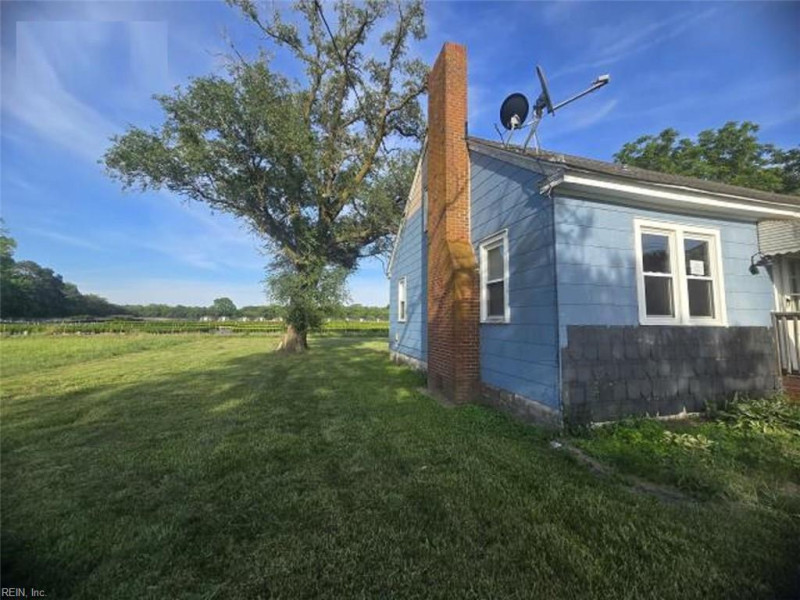 Photo 21 of 24 residential for sale in Northampton County virginia