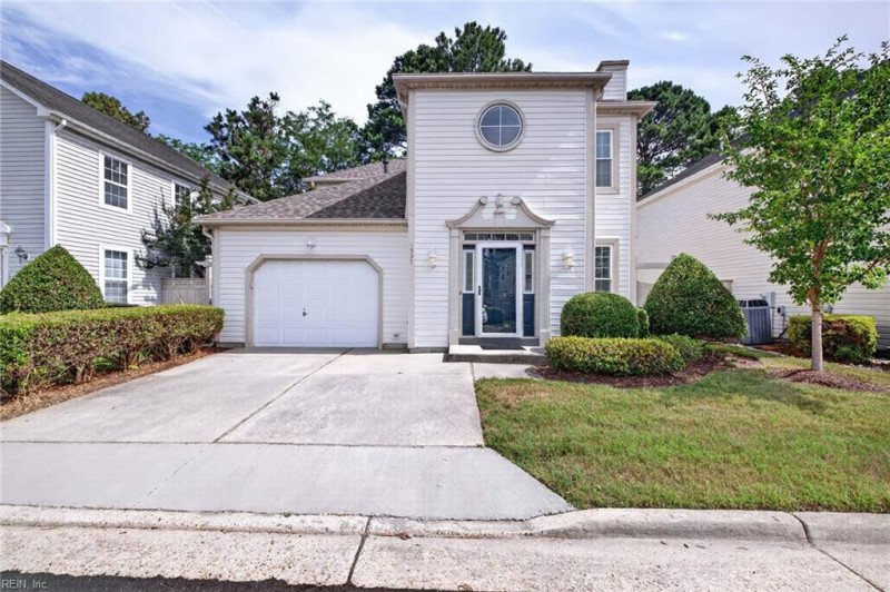 Photo 1 of 33 rental for rent in Chesapeake virginia