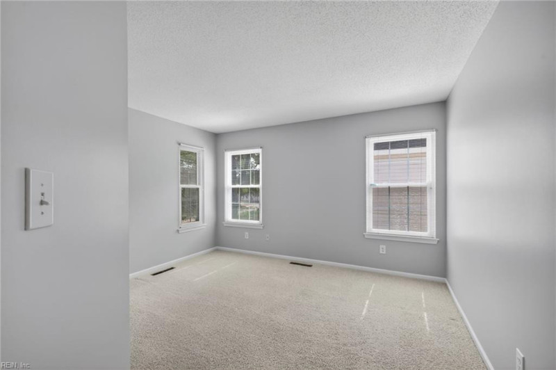 Photo 25 of 33 rental for rent in Chesapeake virginia