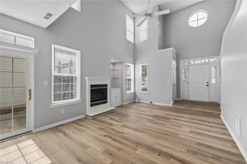 Photo 5 of 33 rental for rent in Chesapeake virginia
