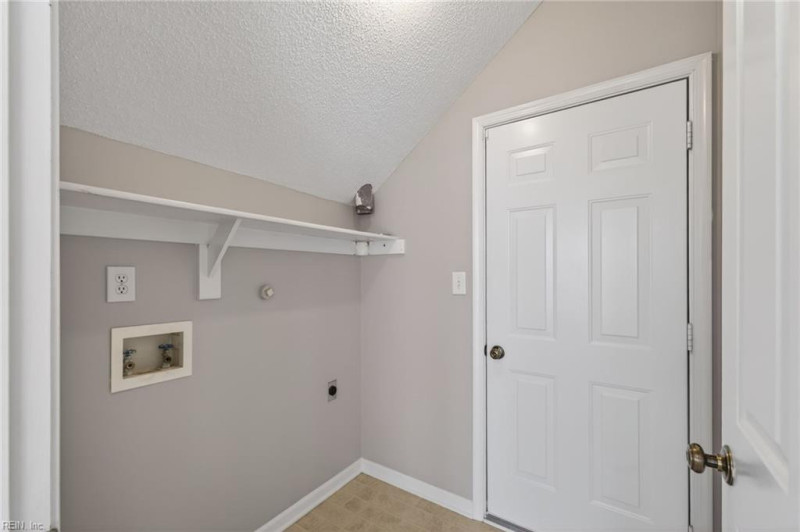 Photo 8 of 33 rental for rent in Chesapeake virginia