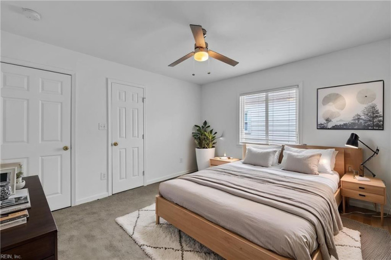 Photo 36 of 41 residential for sale in Portsmouth virginia