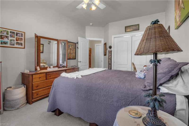 Photo 21 of 33 residential for sale in Chesapeake virginia