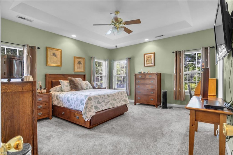 Photo 28 of 33 residential for sale in Chesapeake virginia