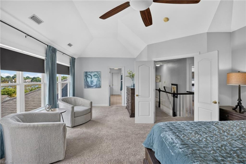 Photo 15 of 39 residential for sale in Virginia Beach virginia