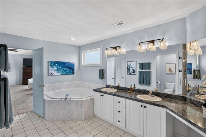 Photo 18 of 39 residential for sale in Virginia Beach virginia