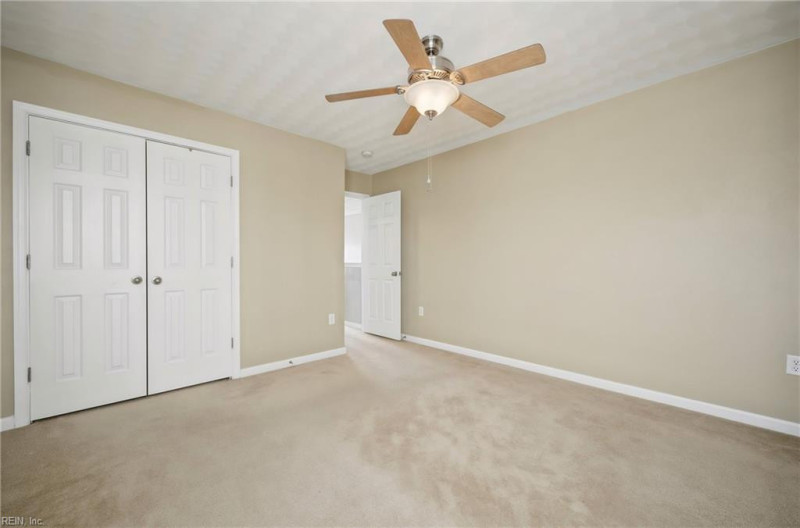 Photo 27 of 48 residential for sale in Chesapeake virginia