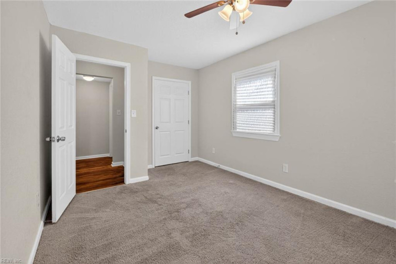 Photo 20 of 42 residential for sale in Virginia Beach virginia