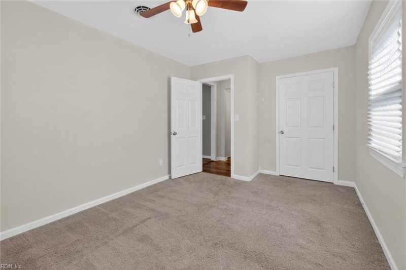 Photo 23 of 42 residential for sale in Virginia Beach virginia