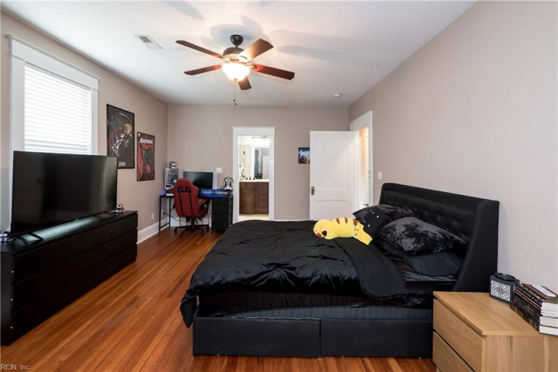 Photo 10 of 41 residential for sale in Norfolk virginia Photo 10 of 41 residential for sale in Norfolk virginia