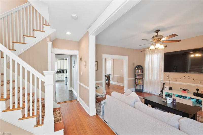Photo 3 of 41 residential for sale in Norfolk virginia Photo 3 of 41 residential for sale in Norfolk virginia
