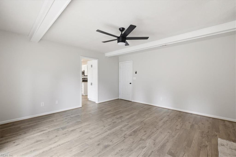 Photo 24 of 50 residential for sale in Virginia Beach virginia