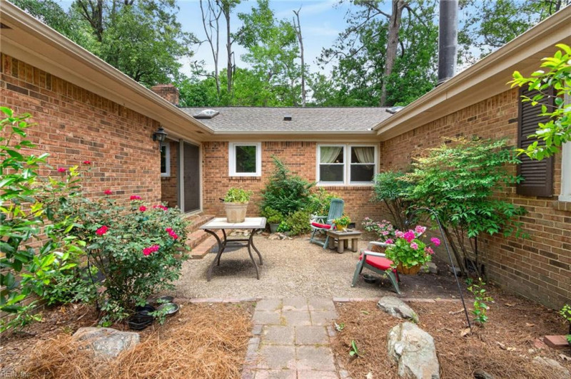 Photo 38 of 41 residential for sale in Norfolk virginia Photo 38 of 41 residential for sale in Norfolk virginia