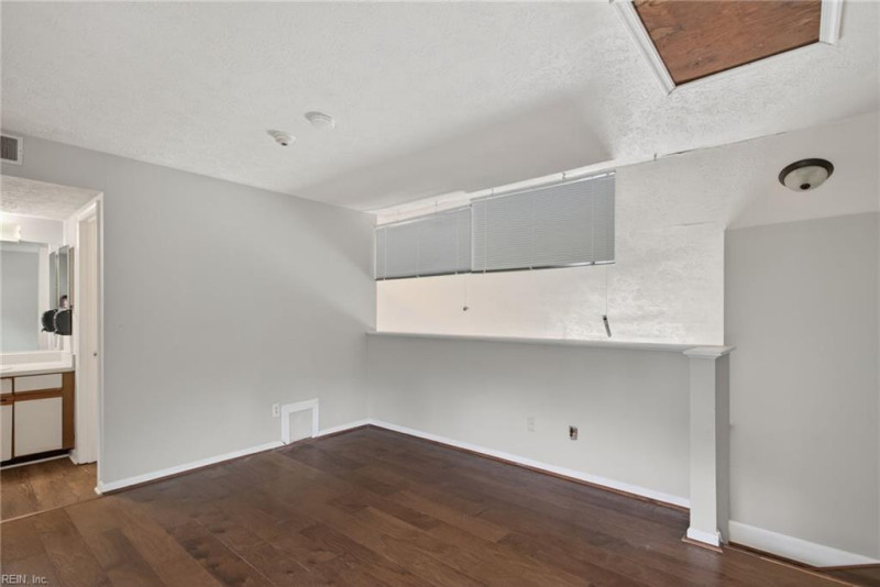 Photo 16 of 22 residential for sale in Hampton virginia