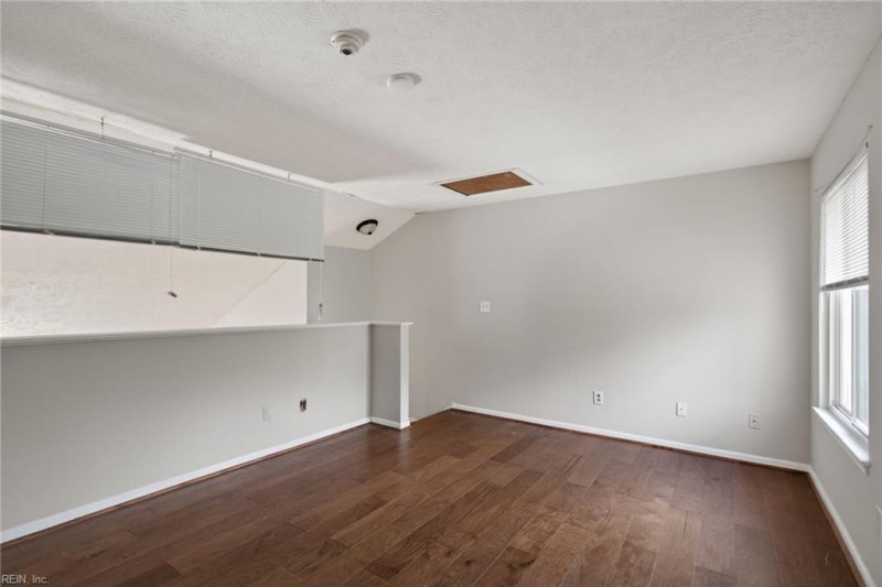 Photo 17 of 22 residential for sale in Hampton virginia