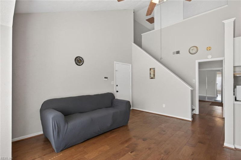 Photo 4 of 22 residential for sale in Hampton virginia