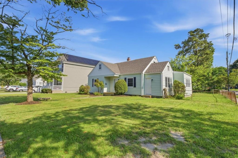 Photo 3 of 44 residential for sale in Norfolk virginia Photo 3 of 44 residential for sale in Norfolk virginia