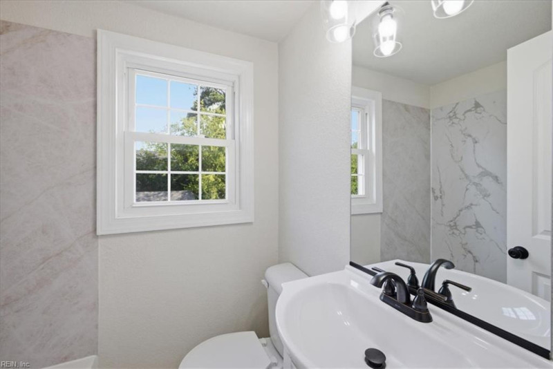 Photo 36 of 44 residential for sale in Norfolk virginia Photo 36 of 44 residential for sale in Norfolk virginia