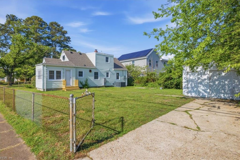 Photo 40 of 44 residential for sale in Norfolk virginia Photo 40 of 44 residential for sale in Norfolk virginia