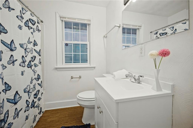 Photo 18 of 46 residential for sale in Norfolk virginia Photo 18 of 46 residential for sale in Norfolk virginia
