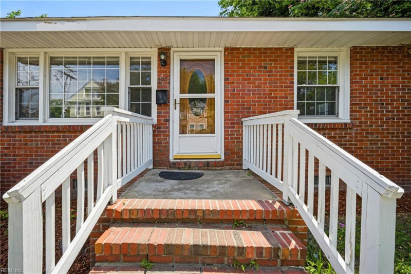 Photo 28 of 46 residential for sale in Norfolk virginia Photo 28 of 46 residential for sale in Norfolk virginia