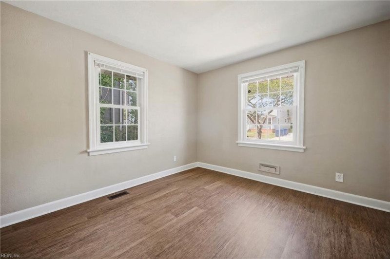 Photo 33 of 46 residential for sale in Norfolk virginia Photo 33 of 46 residential for sale in Norfolk virginia