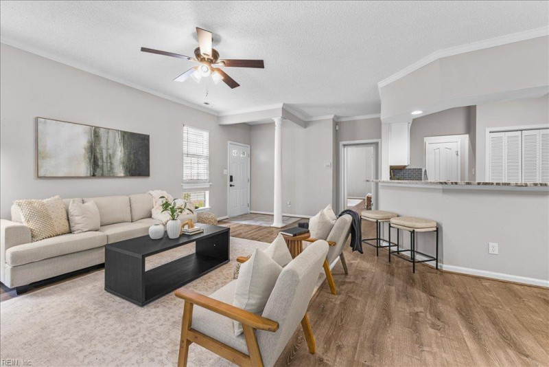 Photo 11 of 41 residential for sale in Virginia Beach virginia