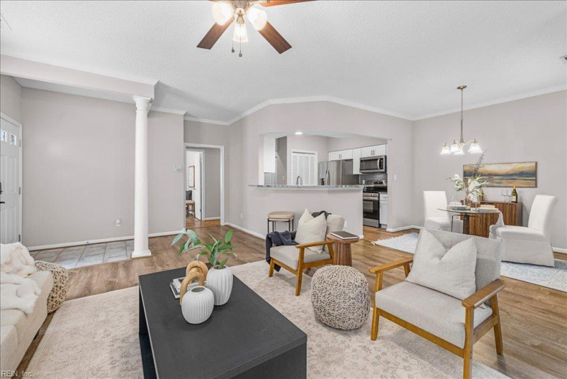 Photo 14 of 41 residential for sale in Virginia Beach virginia