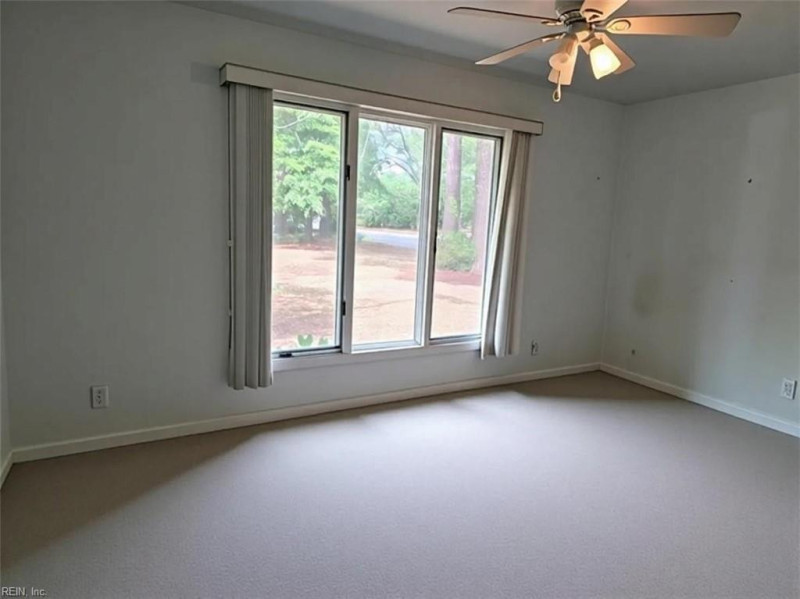 Photo 34 of 48 residential for sale in Chesapeake virginia Photo 34 of 48 residential for sale in Chesapeake virginia