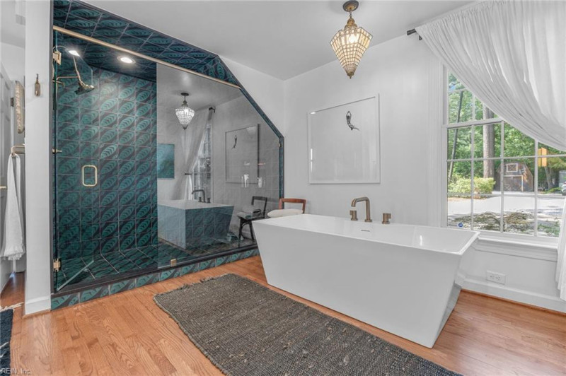 Photo 21 of 46 residential for sale in Virginia Beach virginia
