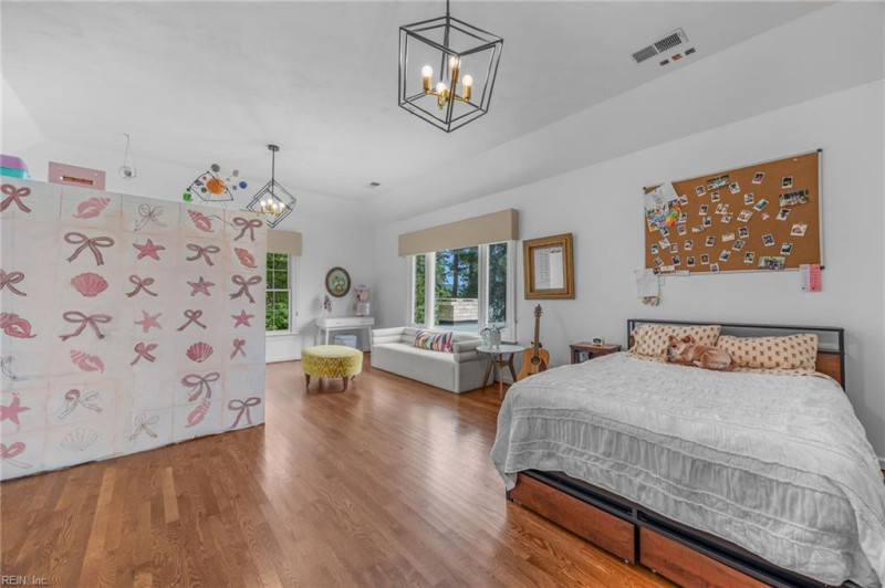 Photo 31 of 46 residential for sale in Virginia Beach virginia