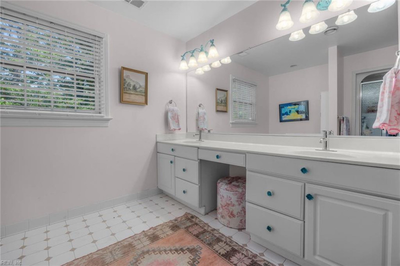 Photo 33 of 46 residential for sale in Virginia Beach virginia