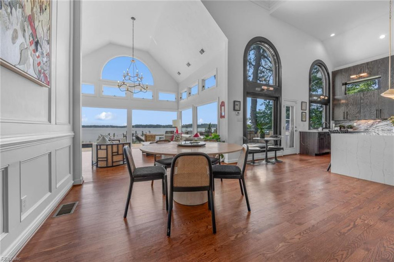 Photo 5 of 46 residential for sale in Virginia Beach virginia