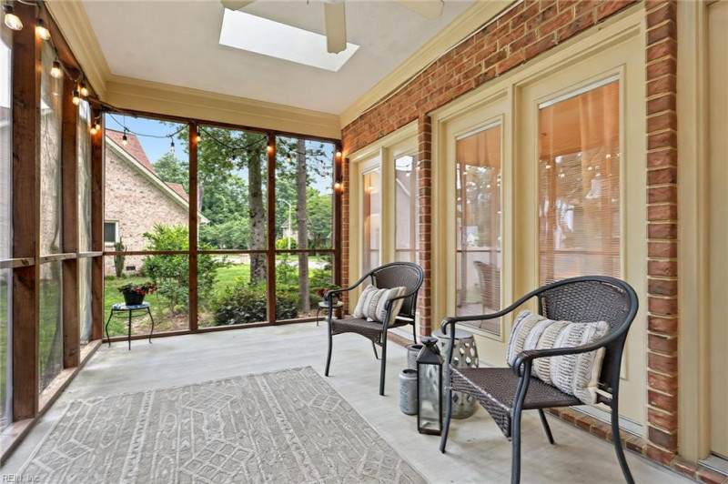 Photo 28 of 35 residential for sale in Chesapeake virginia