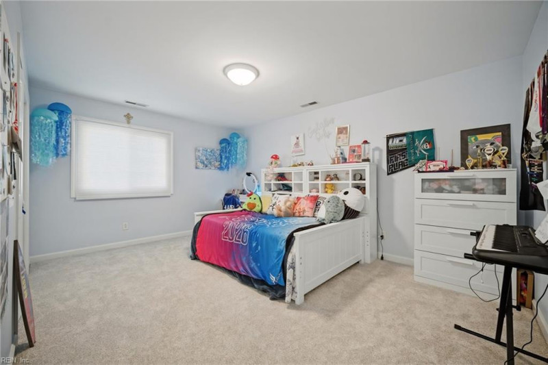 Photo 24 of 50 residential for sale in Chesapeake virginia