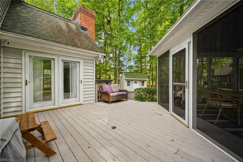 Photo 35 of 50 residential for sale in Chesapeake virginia