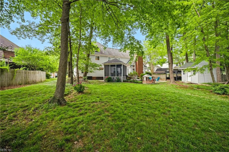 Photo 39 of 50 residential for sale in Chesapeake virginia