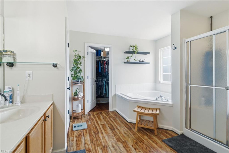 Photo 27 of 44 residential for sale in Virginia Beach virginia