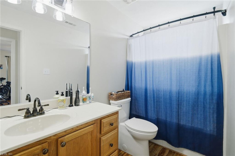 Photo 33 of 44 residential for sale in Virginia Beach virginia