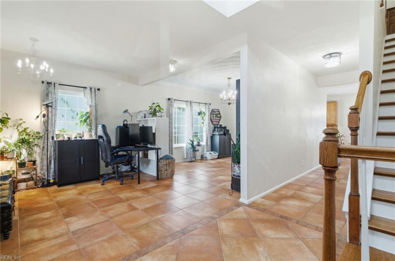 Photo 4 of 44 residential for sale in Virginia Beach virginia