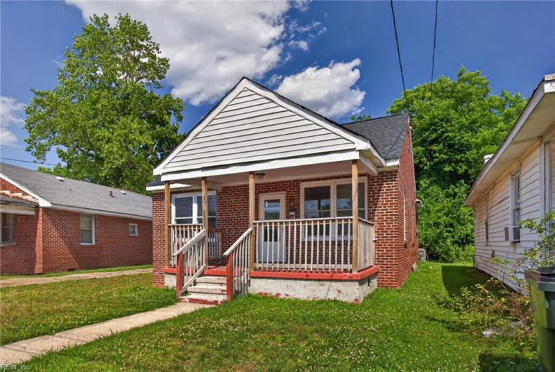 Photo 20 of 21 residential for sale in Suffolk virginia