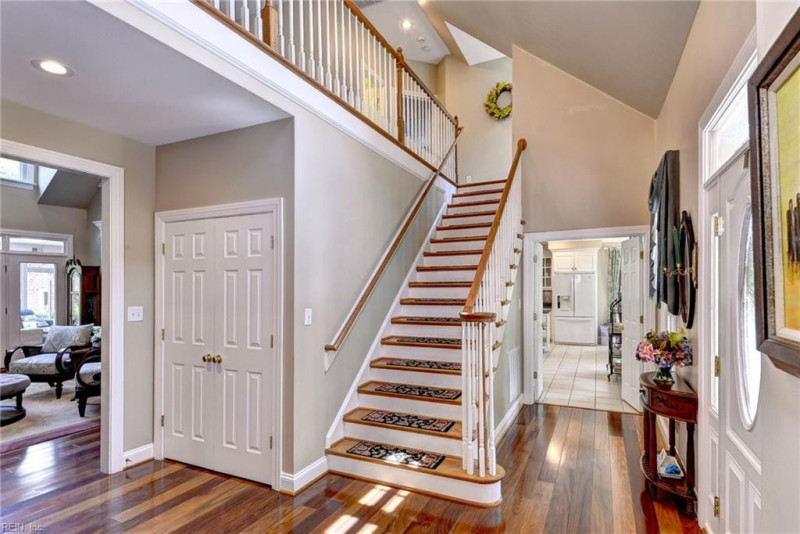 Photo 10 of 49 residential for sale in James City County virginia