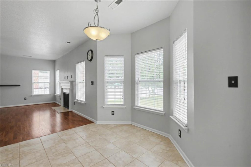 Photo 19 of 45 residential for sale in Suffolk virginia Photo 19 of 45 residential for sale in Suffolk virginia