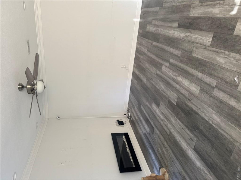 Photo 3 of 10 residential for sale in Hampton virginia