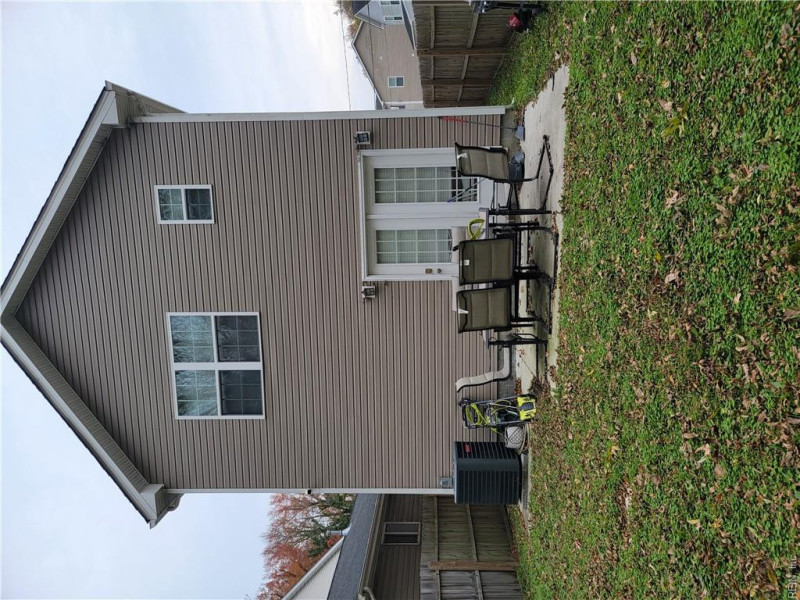 Photo 9 of 10 residential for sale in Hampton virginia