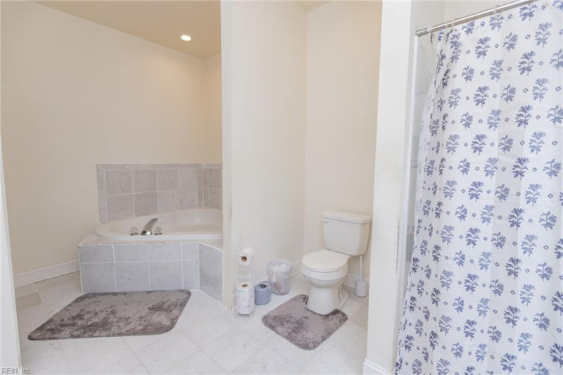 Photo 17 of 22 residential for sale in Emporia virginia
